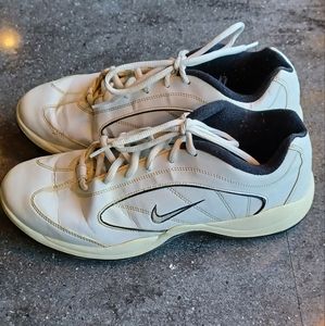 Nike Men Golf Shoes size 8.5